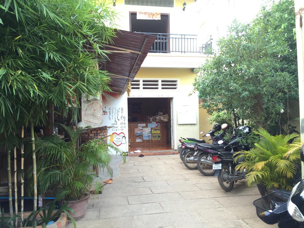 Iki Iki Guesthouse Siem Reap Exterior foto